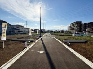 batch_前面道路（東側から）